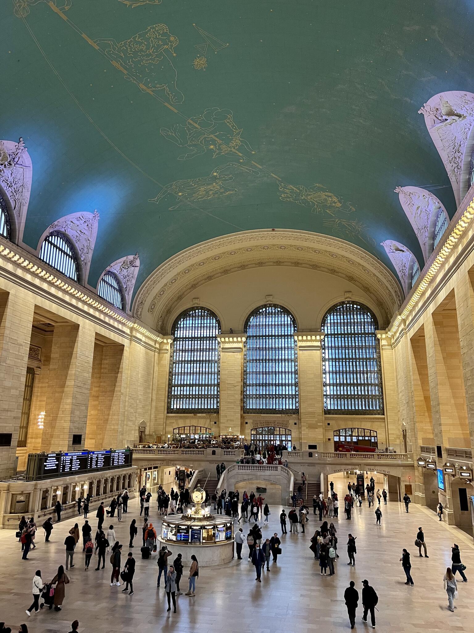 Grand Central Terminal - Park Avenue - Central Synagogue